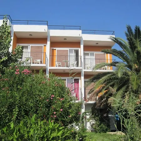 Anetta & Apartament *
