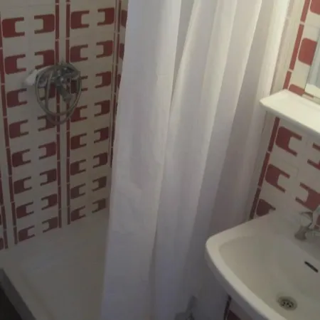 Apartament Anetta & *